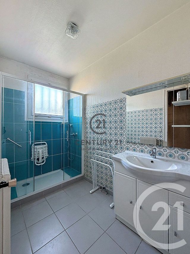 Afficher la photo en grand maison à vendre - 4 pièces - 102.0 m2 - RIVESALTES - 66 - LANGUEDOC-ROUSSILLON - Century 21 Plaine Du Roussillon