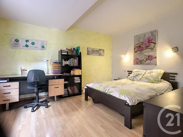 Appartement Duplex à louer - 3 pièces - 79.32 m2 - RIVESALTES - 66 - LANGUEDOC-ROUSSILLON - Century 21 Plaine Du Roussillon