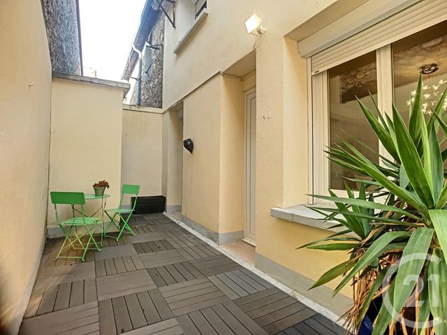 Appartement Duplex à louer - 3 pièces - 79.32 m2 - RIVESALTES - 66 - LANGUEDOC-ROUSSILLON - Century 21 Plaine Du Roussillon