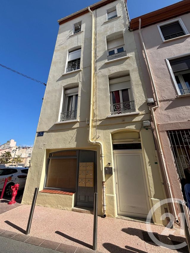 Appartement T3 à vendre - 3 pièces - 52.77 m2 - RIVESALTES - 66 - LANGUEDOC-ROUSSILLON - Century 21 Plaine Du Roussillon