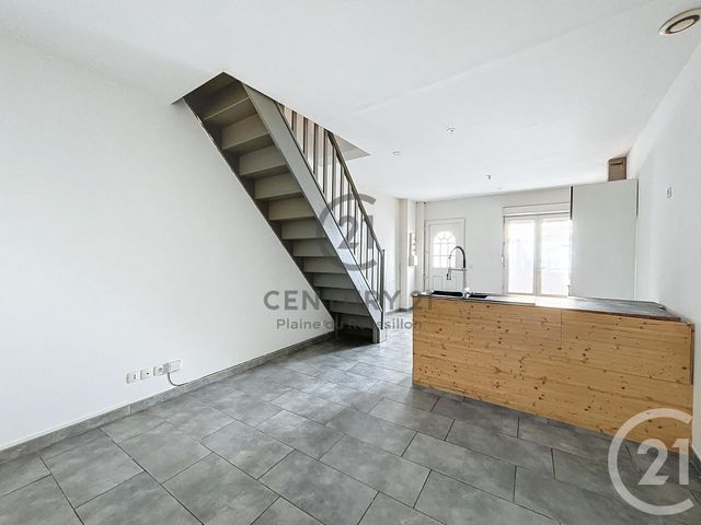 Appartement T3 à vendre - 3 pièces - 52.77 m2 - RIVESALTES - 66 - LANGUEDOC-ROUSSILLON - Century 21 Plaine Du Roussillon