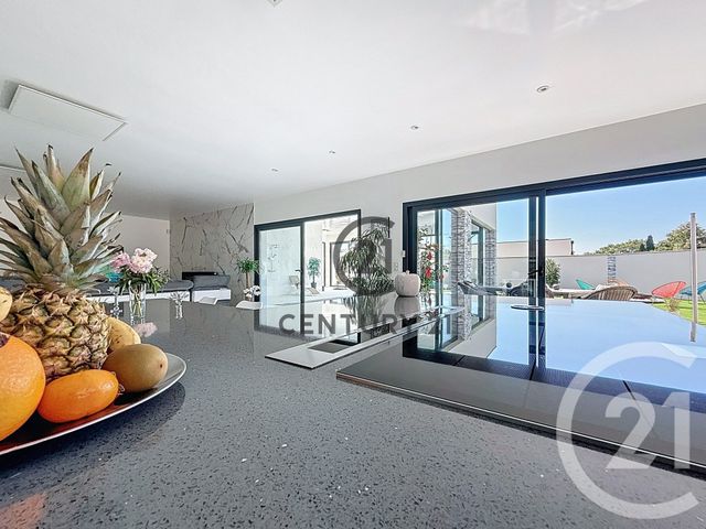 Afficher la photo en grand maison à vendre - 5 pièces - 250.0 m2 - LLUPIA - 66 - LANGUEDOC-ROUSSILLON - Century 21 Plaine Du Roussillon