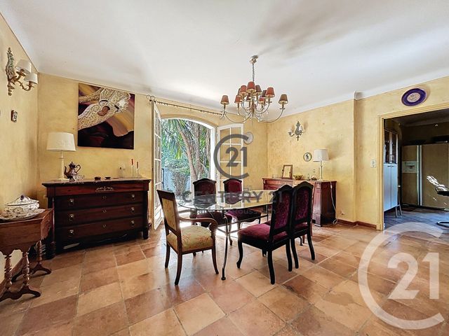 maison à vendre - 14 pièces - 363.2 m2 - ESPIRA DE L AGLY - 66 - LANGUEDOC-ROUSSILLON - Century 21 Plaine Du Roussillon