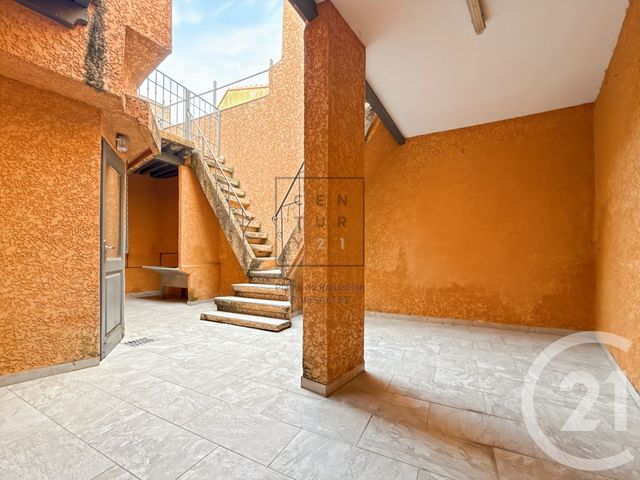 maison à louer - 4 pièces - 90.0 m2 - RIVESALTES - 66 - LANGUEDOC-ROUSSILLON - Century 21 Plaine Du Roussillon